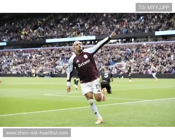 罗马计划冬窗租借阿斯顿维拉前锋马伦，报价含强制买断条款